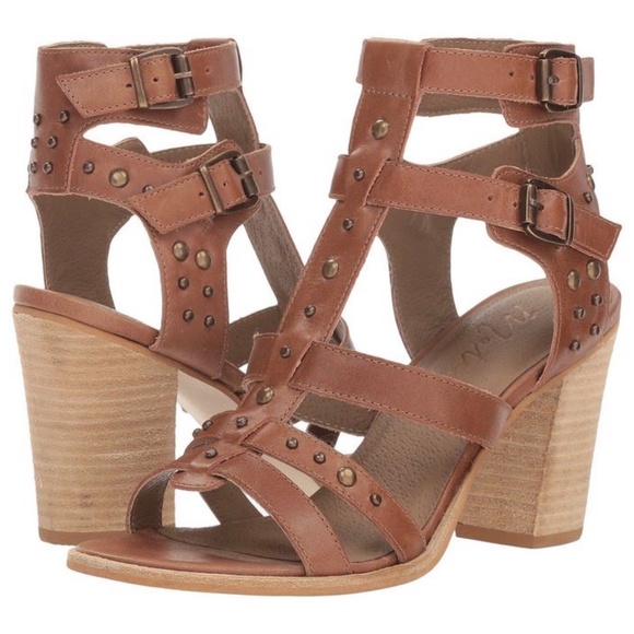 Matisse Shoes - Matisse Cadence Saddle Leather T-Strap Heel Sandal